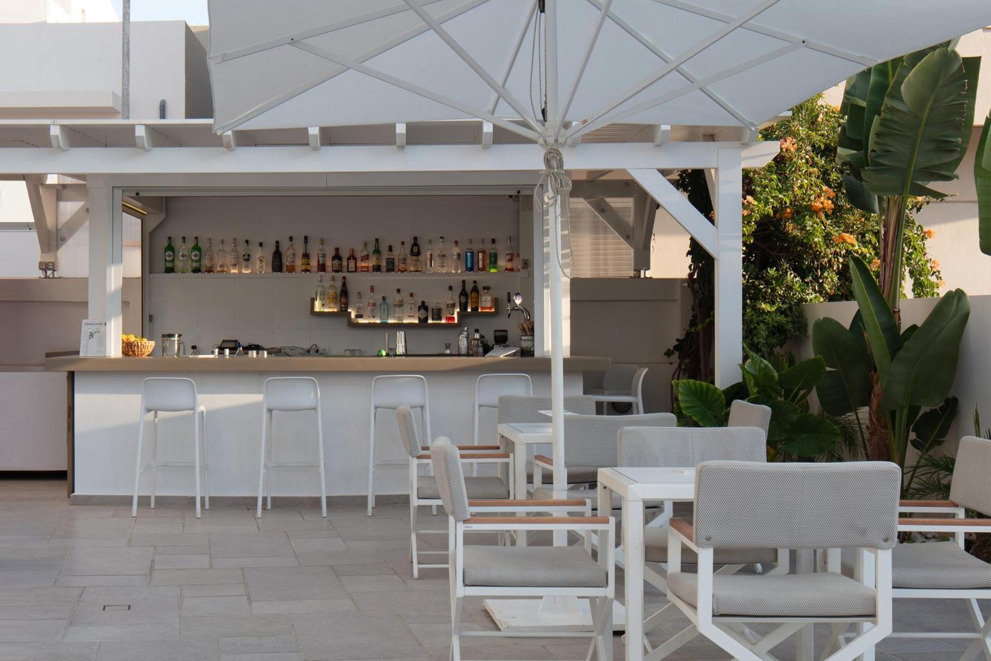 Aristea Hotel Ретимно Экстерьер фото